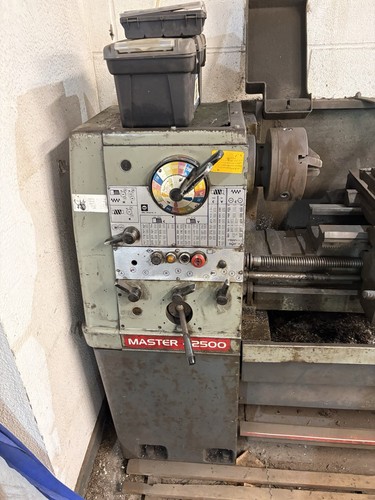 Colchester master 2500 lathe - colchester,