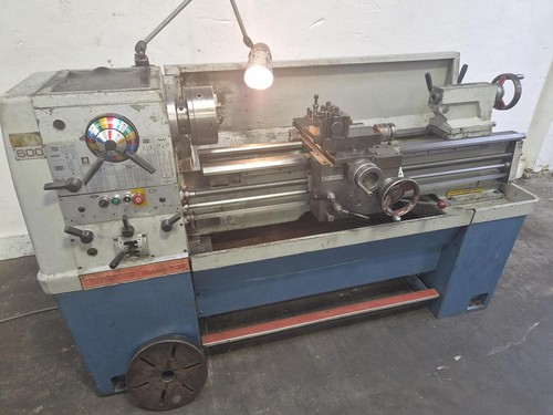 Colchester master 2500 - 2500, x